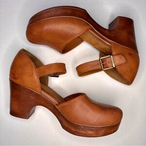 B.O.C. GIa Comfort Wedge Brown Closed Toe Retro Platform Sandals 9M Clog Shoes